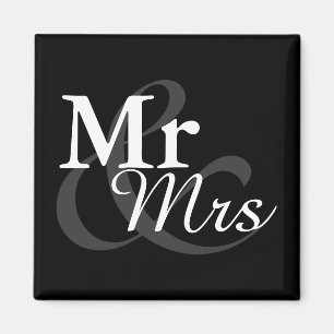 Mr&Mrs Simple Elegant Typography Wedding Favour Magnet