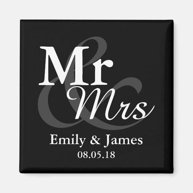 Mr&Mrs Simple Elegant Typography Wedding Favour Magnet (Front)