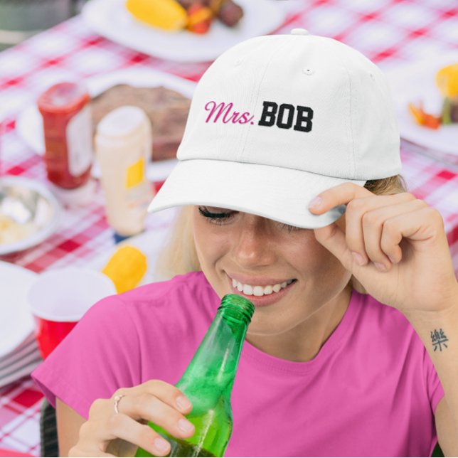 Mrs. BOB Hat (Creator Uploaded)