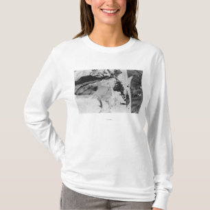 Mt. Rainier, WA Nisqually Glacier Climbers T-Shirt
