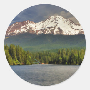 MT SHASTA FROM LAKE SISKIYOU CLASSIC ROUND STICKER