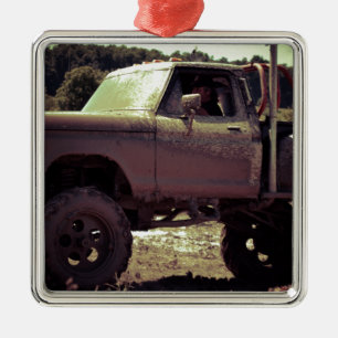 Mudbogging 4x4 Truck Metal Tree Decoration