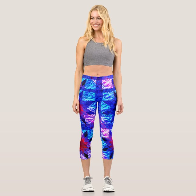mudern abstract   vivid cuolorful capri leggings (Front)