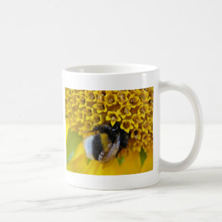 Mug cute bumblebee with text: "have a nice day"