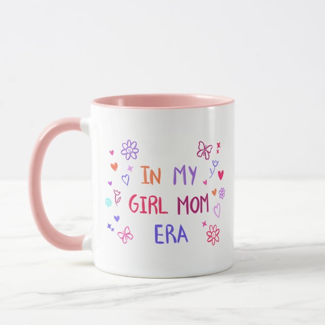 Mug in my girl mom era CRAYON (Left)