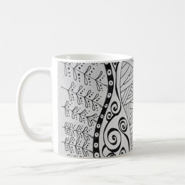 Mug with black and white design (Left)