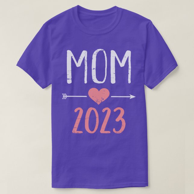 Mum 2023 for pregnancy announcement 2 T-Shirt (Design Front)