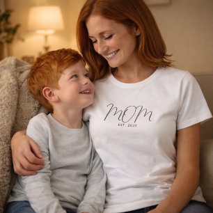 Mum Est Date Established Black Script Mum T-Shirt
