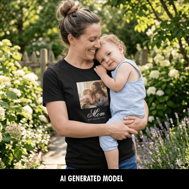 Mum Established Black Elegant Script Photo T-Shirt (Mom Established Black Elegant Script Photo T-Shirt)