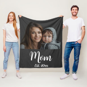 Mum Established Black Modern Script Fleece Blanket