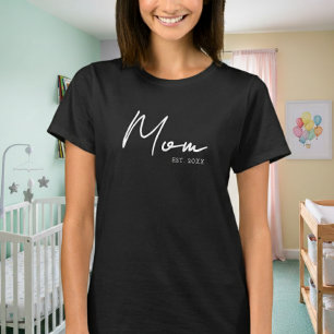 Mum Established New Mum Gift T-Shirt