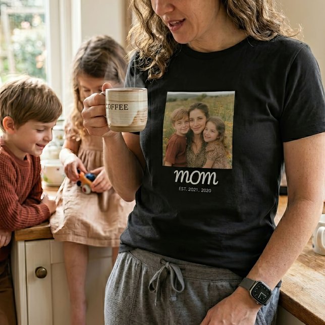 Mum Established Script Photo T-Shirt (Creator Uploaded)