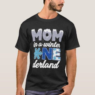 Mum In A Winter Onederland 1st Birthday Party Deco T-Shirt