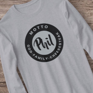 Mum Loves Philly Cheesesteak Retro Vintage T-Shirt