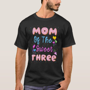 Mum Of The Sweet Three 3rd Doughnut Birthday Party T-Shirt