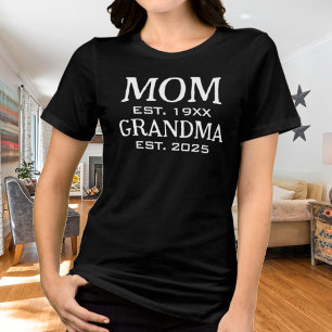 Mum Promoted To Grandma 2025 Est Tri-Blend Shirt
