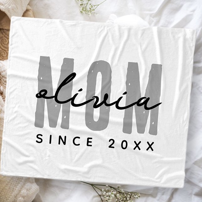 Mum Since 20XX Modern Simple Preppy Fleece Blanket (Creator Uploaded)