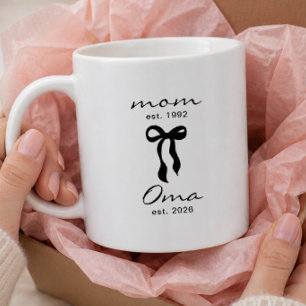 Mum to Oma Mug Pink Bow Stripes