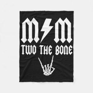 Mum Two The Bone Skeleton Hand Family Birthday Boy Fleece Blanket