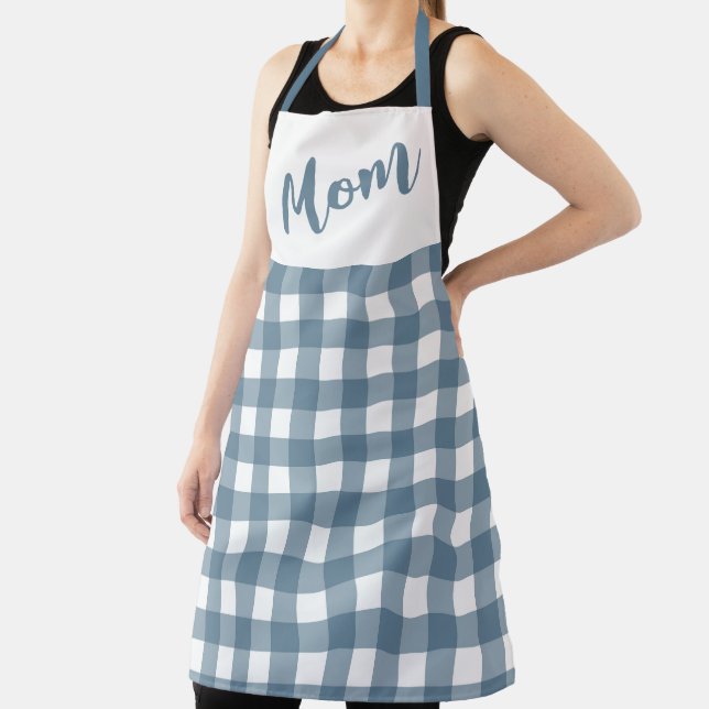 Mum with Gingham Pattern Apron (Insitu)