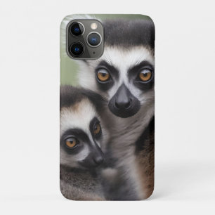 Mummy And Baby Lemur Cuddling, iPhone 11 Pro Case