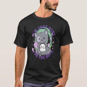 Munchkin Cat With Ghost For Cute Halloween Fans T-Shirt