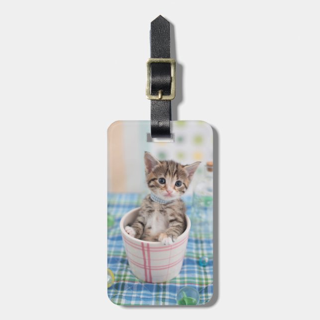 Munchkin Kitten With Pretty Ribbon Luggage Tag (Front Vertical)