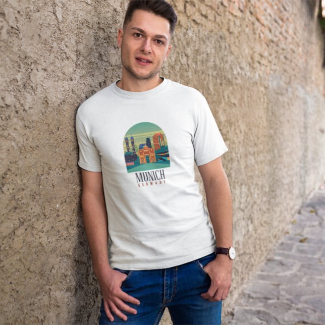 Munich Bavaria Germany Vintage Travel T-Shirt (Munich Bavaria Germany Vintage Travel T-Shirt)