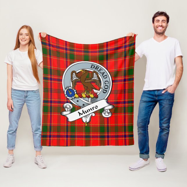 Munro Modern Clan Badge Tartan Plaid Fleece Blanket (In Situ)