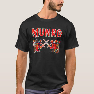 Munro Scottish Clan Kilt Lion Family Name Tartan T T-Shirt