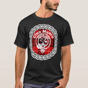 Munro Scottish Clan surname last name tartan crest T-Shirt