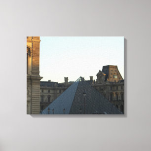 Musee du Louvre Canvas Print