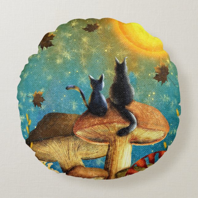 Mushroom Cats  Round Cushion (Front)