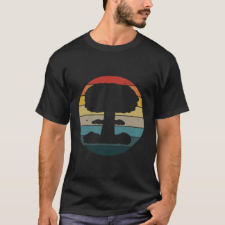 Mushroom Cloud Nuclear Vintage Sun Retro Bomb Nuke T-Shirt