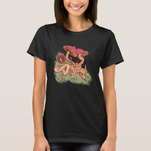 Mushroom Dragon Mycology Foraging Mushroom Hunting T-Shirt