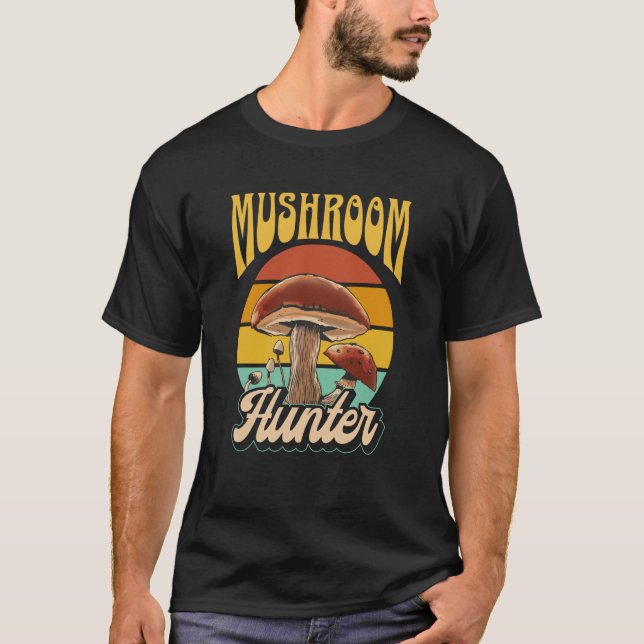 Mushroom Hunter Picking Collect Picker Collecting T-Shirt (Front)