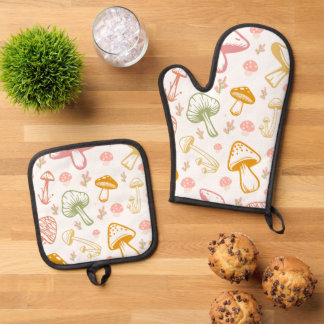 Mushroom Pattern Cornhole Game Oven Mitt & Pot Holder Set
