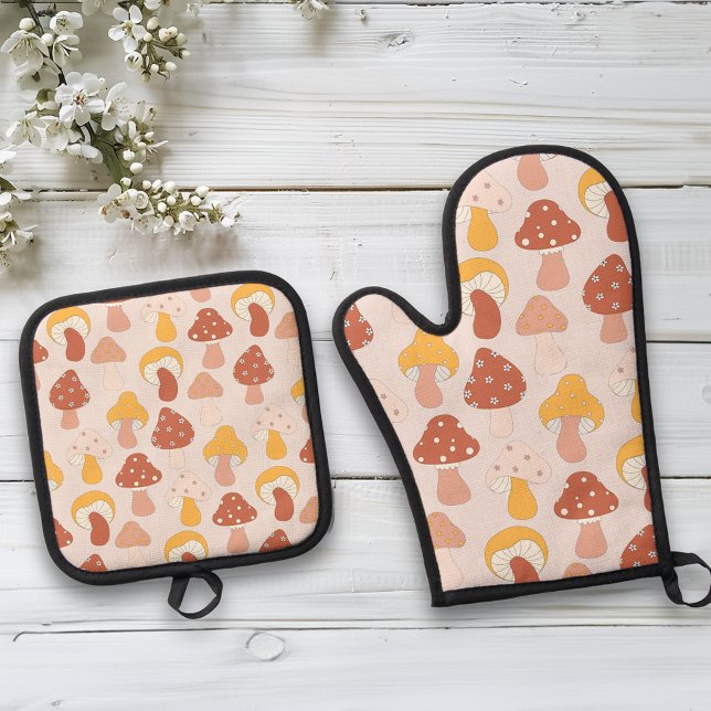 Mushroom Pattern Retro Oven Mitt & Pot Holder Set (Creator Uploaded)