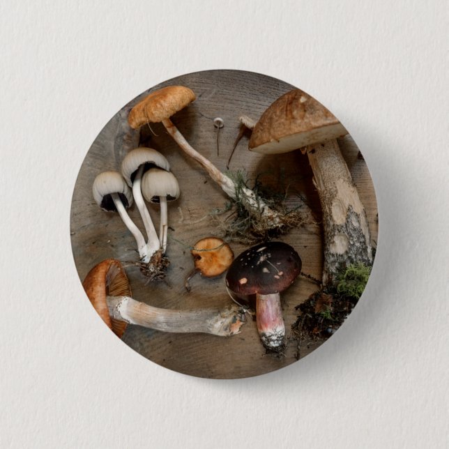Mushrooms  Love Fungi 6 Cm Round Badge (Front)