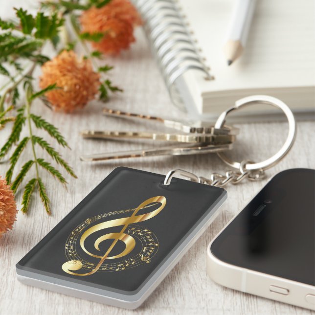 Music, music, music, treble clef in gold, key ring (Front Right)