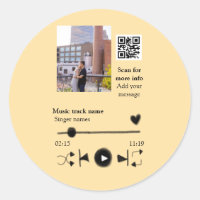 Music player personalised couple love q r code tex