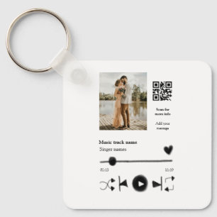 Music player personalised couple love q r code tex key ring