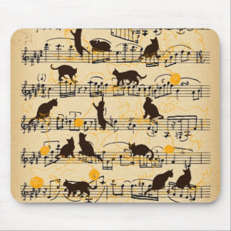 Musical notes and kittens mouse mat