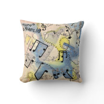 Musical notes throw cushion