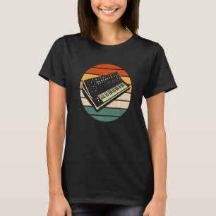 Musician Synthesizer Player Music  Retro Synthesiz T-Shirt