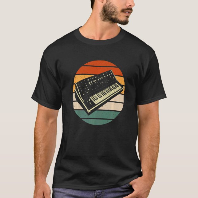 Musician Synthesizer Player Music  Retro Synthesiz T-Shirt (Front)