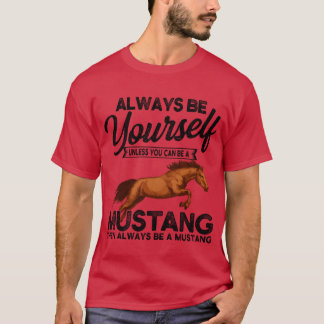Mustang horse retro T-Shirt