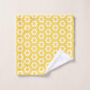 Mustard yellow hexagon honeycomb starflake pattern bath towel set