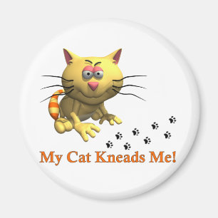 My Cat Kneads Me Magnet
