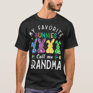 My Favourite Bunnies Call Me Grandma  Bunny Egg Le T-Shirt